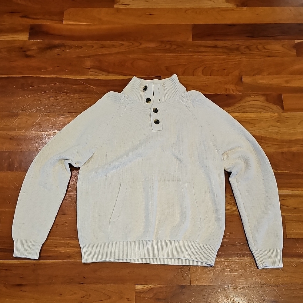 NWOT Banana Republic Cream Sweater